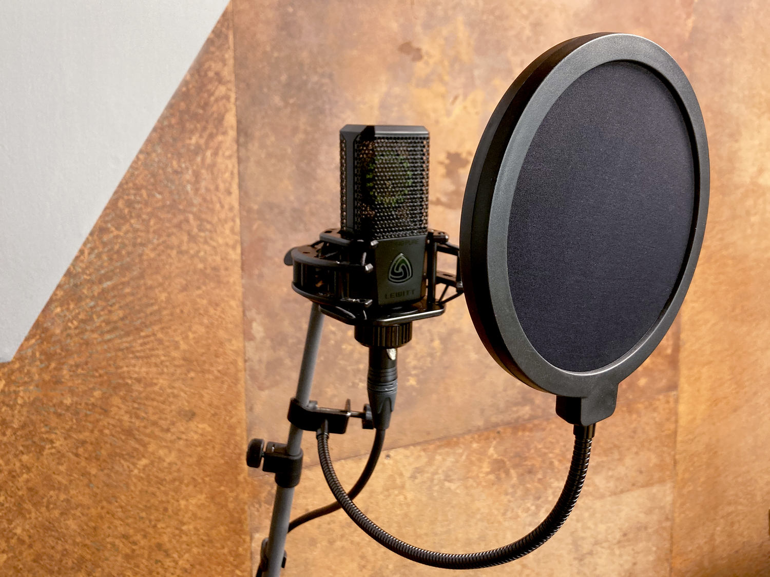 Do I need a shock and a filter for my microphone? |