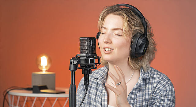 Record vocals