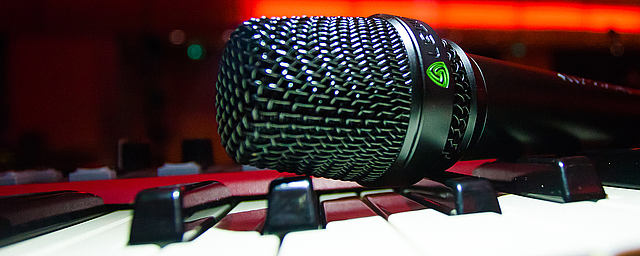 MTP 550 DM best performance stage vocal mic 