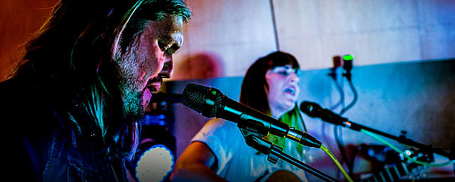 Band of Skulls Clash Live at Metropolis [Photo © Tom Rowland]