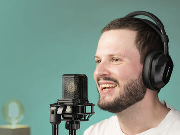 Headphones and LCT 440 PURE